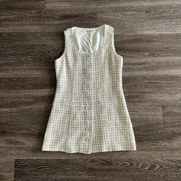 EUC Reformation Jaine Tweed Mini Dress Size 8 White Cream Gold Button Front Chic - Picture 4 of 15